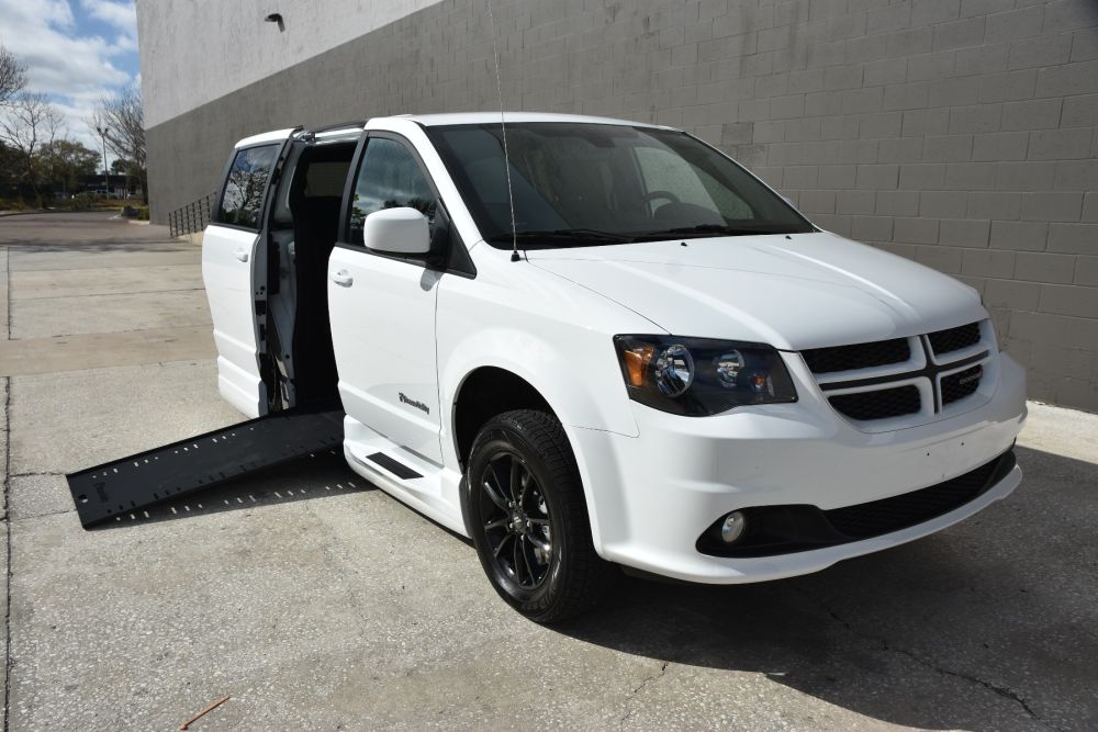 dodge grand caravan 2020 2C4RDGEG8LR188383 image dodge grand caravan 2020 2C4RDGEG8LR188383 image